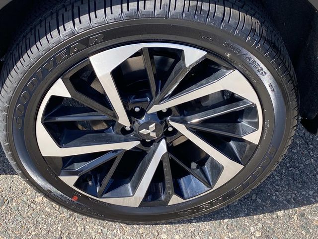 2022 Mitsubishi Outlander Black Edition LE SEL GT photo 26