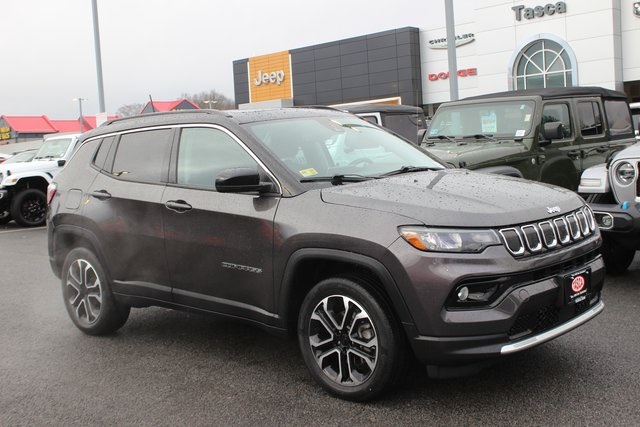 2022 Jeep Compass Limited's photo