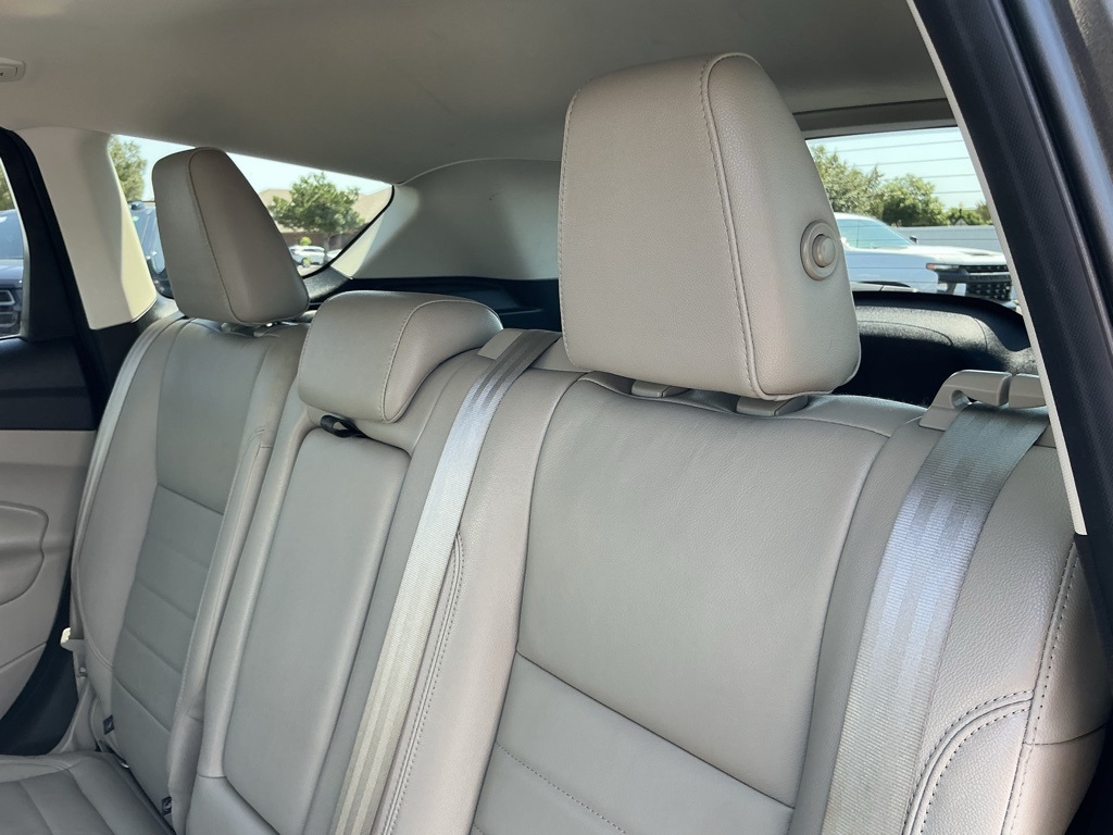 2015 Ford Escape Titanium photo 38