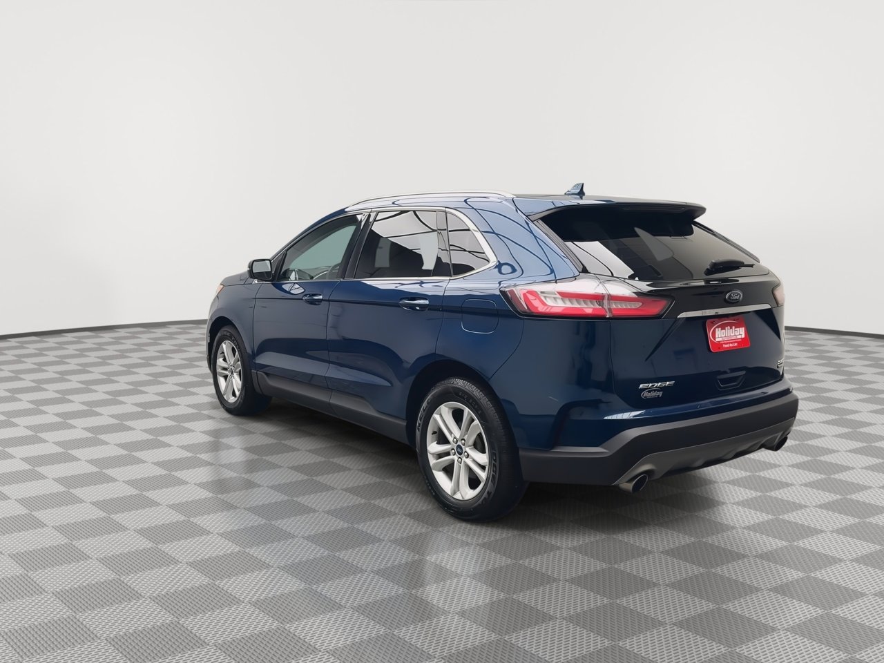 2020 Ford Edge SEL photo 2