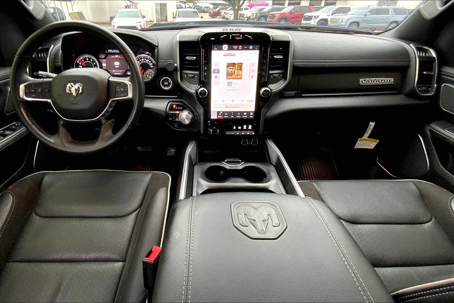 2023 Ram 1500 Laramie photo 12