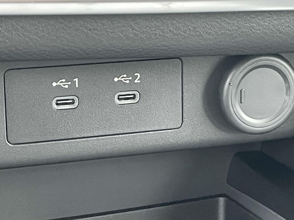 2026 Nissan Rogue SV photo 19