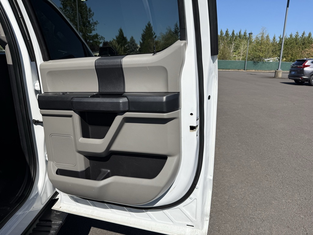 2020 Ford F-150 XL photo 20