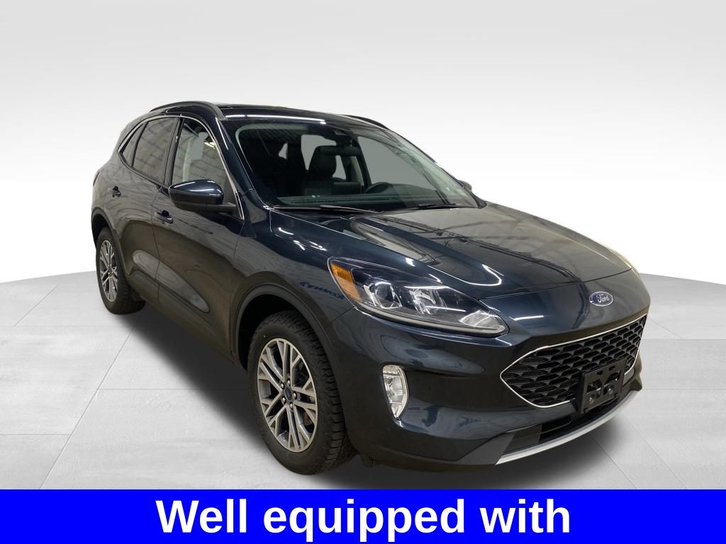 2022 Ford Escape SEL photo 3
