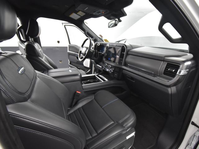 2025 Ford F-350 photo 39