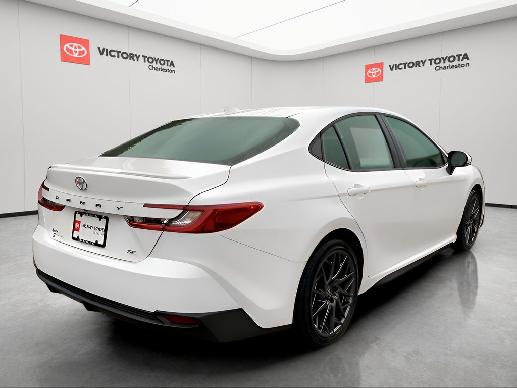 2026 Toyota Camry SE photo 3