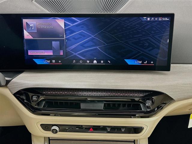 2025 Bmw 330i xDrive photo 13