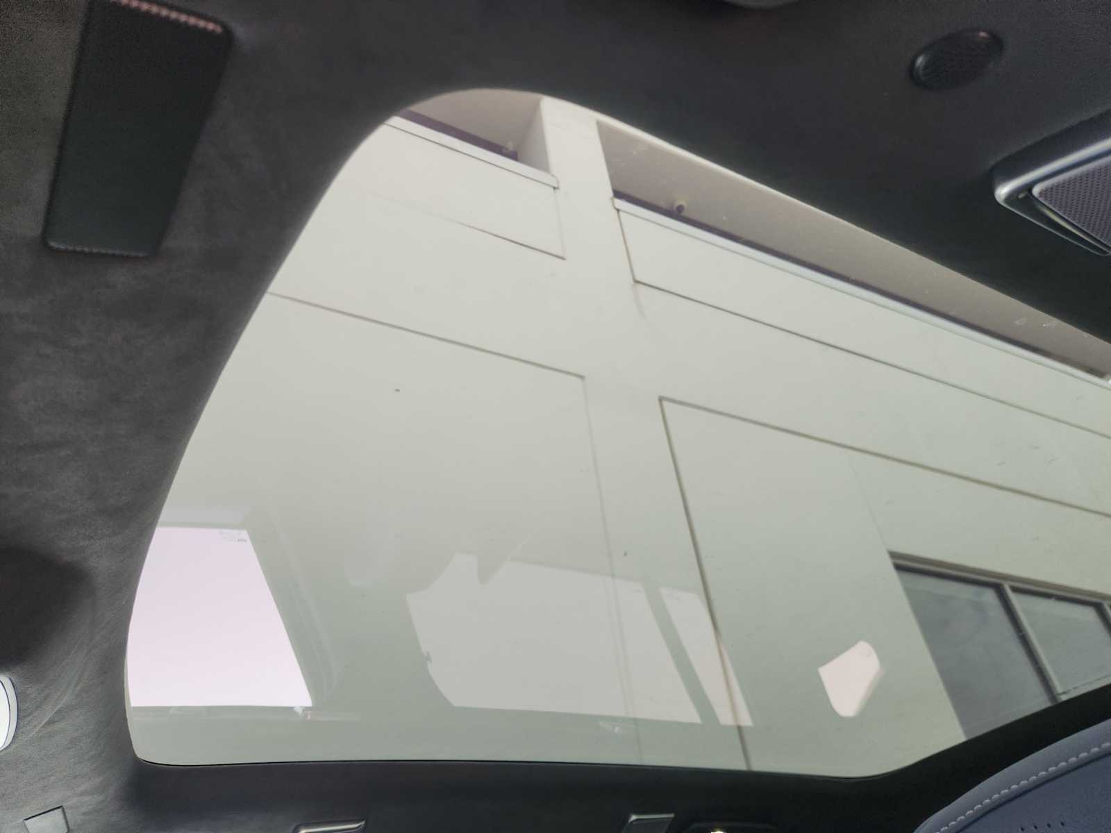 2025 Cadillac Escalade IQ Sport photo 16