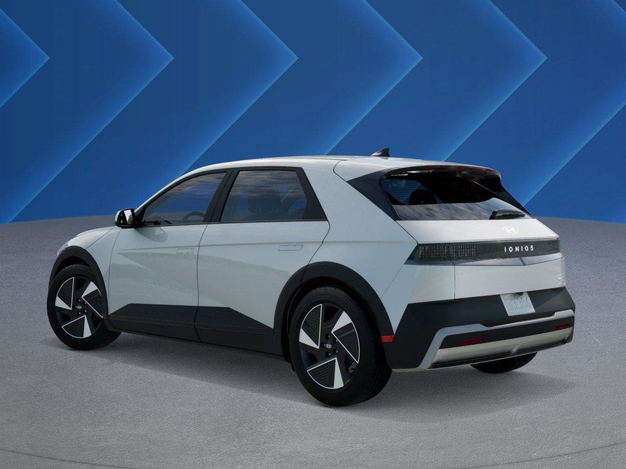 2026 Hyundai Ioniq 5 SEL photo 4