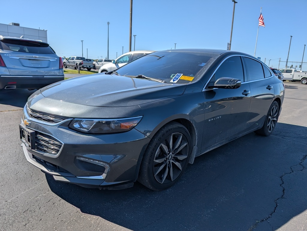 2017 Chevrolet Malibu 1LT photo 3