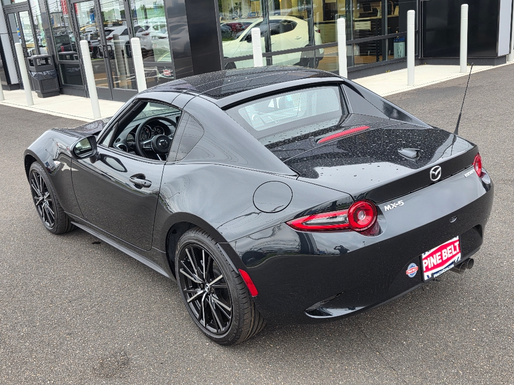 2025 Mazda MX-5 Miata Miata RF Grand Touring photo 7