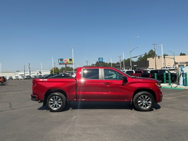 2026 Chevrolet Silverado 1500 RST photo 2