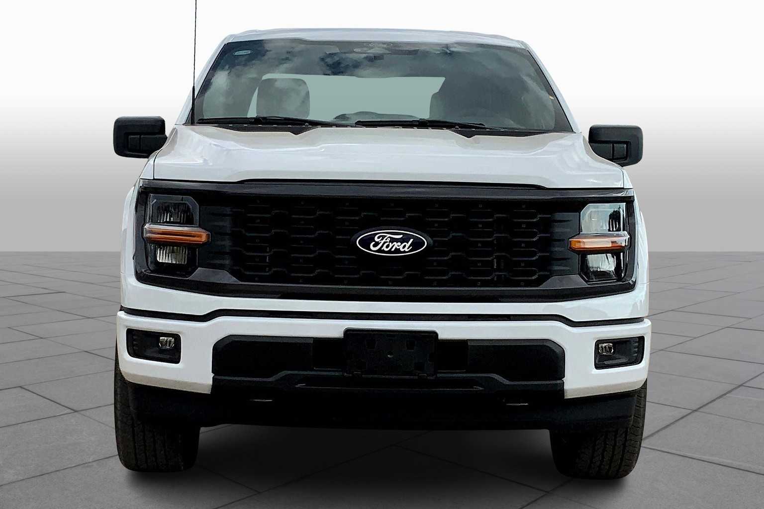 2025 Ford F-150 STX photo 3