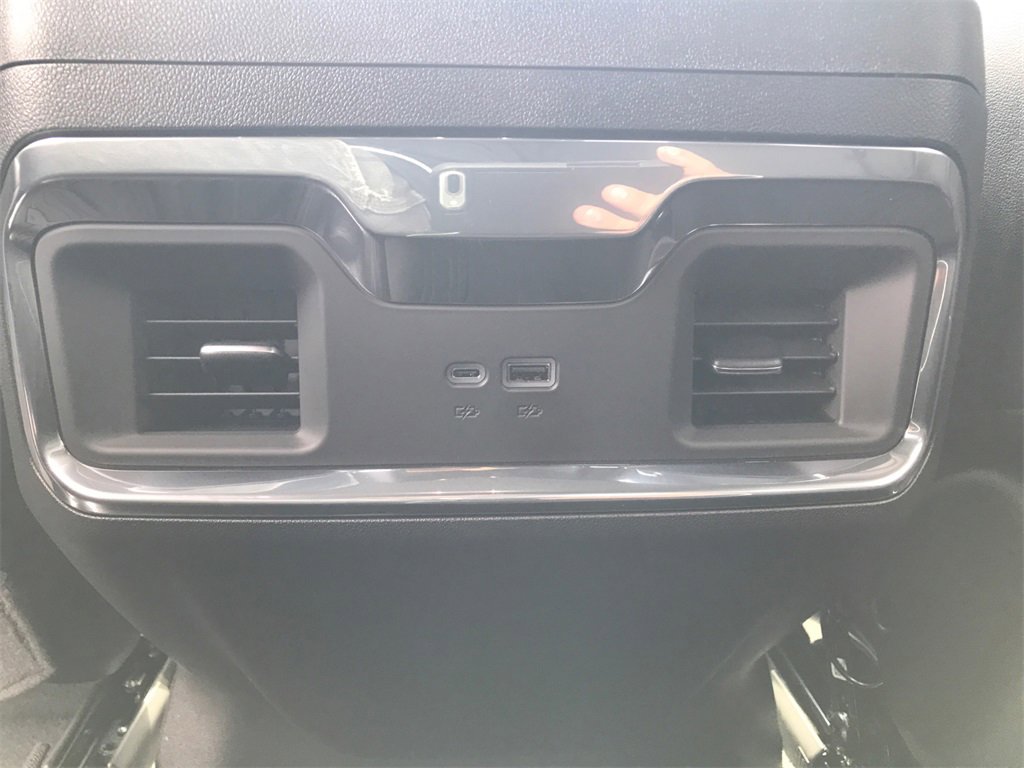 2026 GMC SIERRA - Image 28