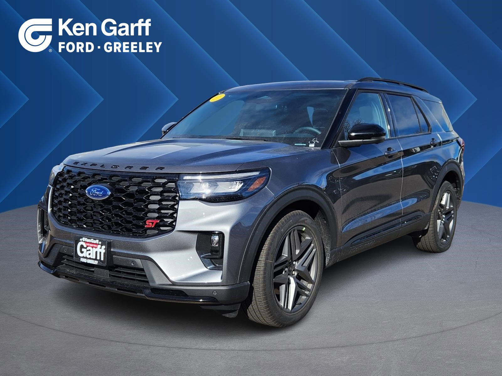2025 Ford Explorer ST's photo