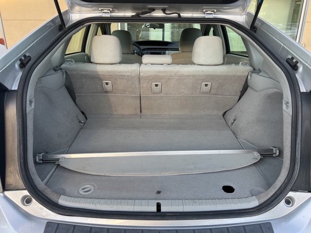 2011 Toyota Prius Three photo 24