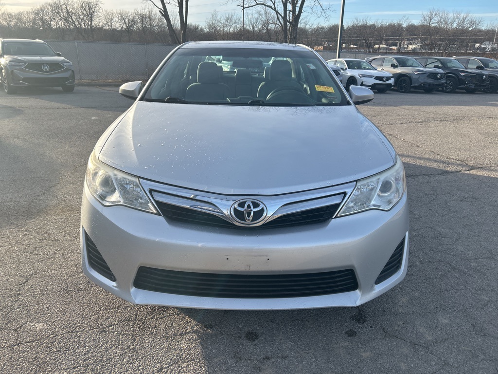 Used 2013 Toyota Camry LE with VIN 4T4BF1FK7DR299363 for sale in Kansas City