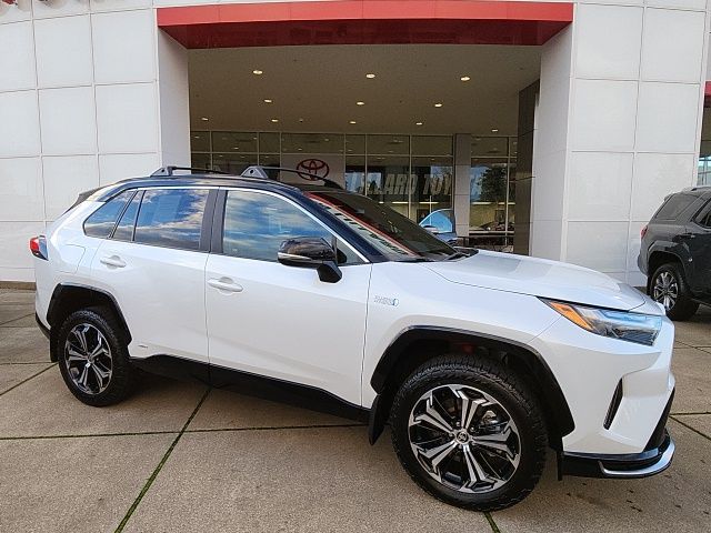 2023 Toyota RAV4 XSE's photo