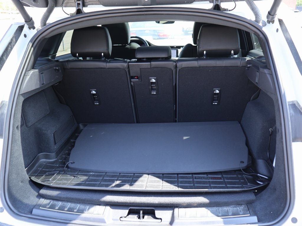 2023 Land Rover Range Rover Evoque R-Dynamic SE photo 14