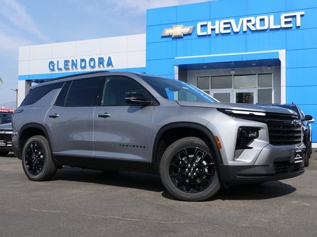 2026 Chevrolet Traverse LT's photo