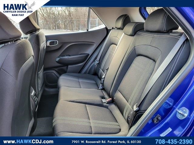 2025 HYUNDAI VENUE - Image 11