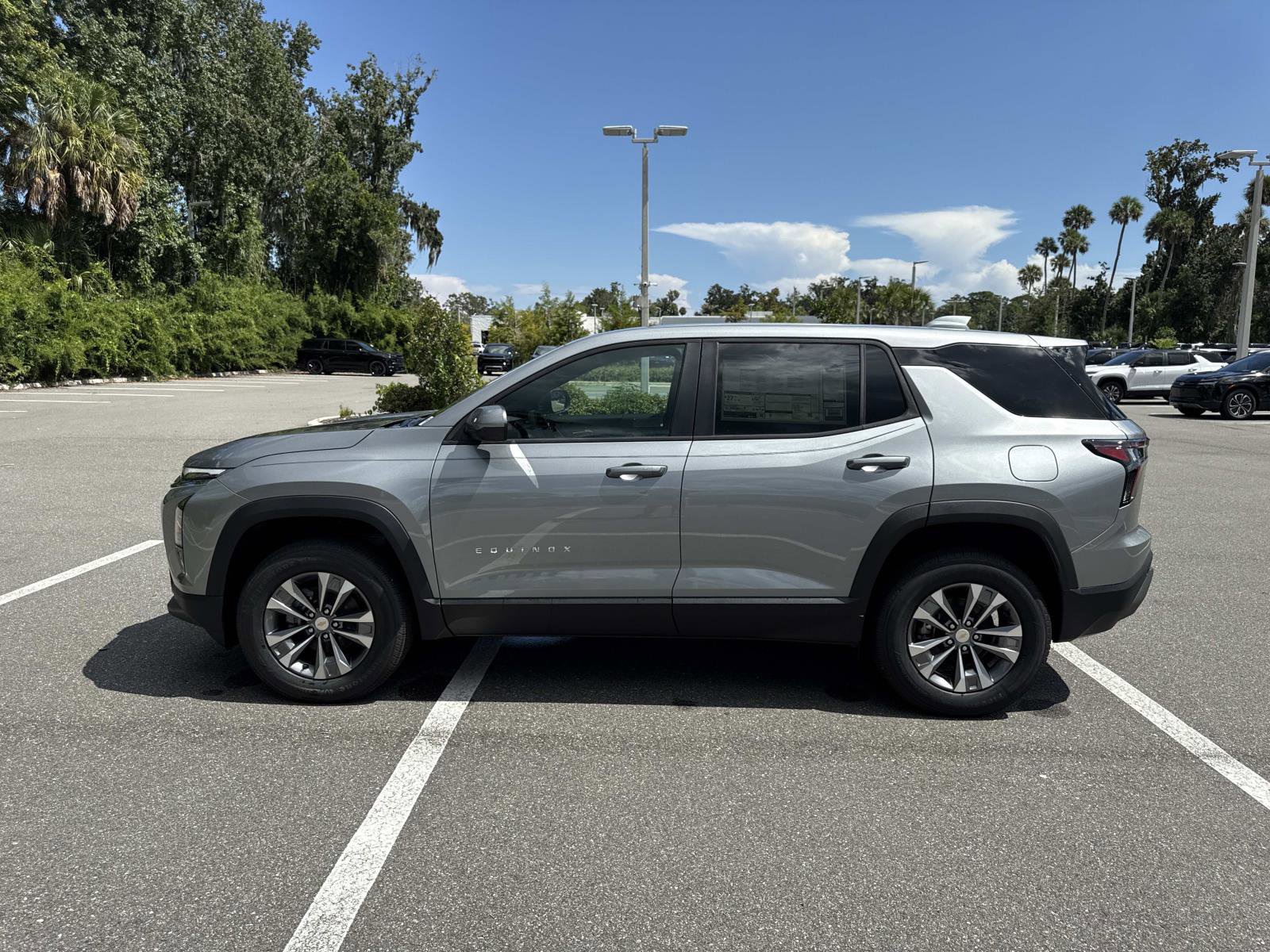 2026 Chevrolet Equinox LT photo 6