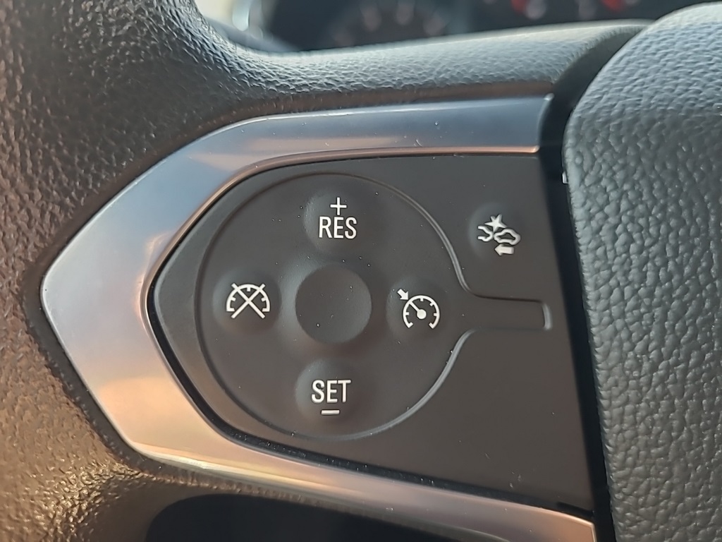 2022 Chevrolet Traverse LS photo 20