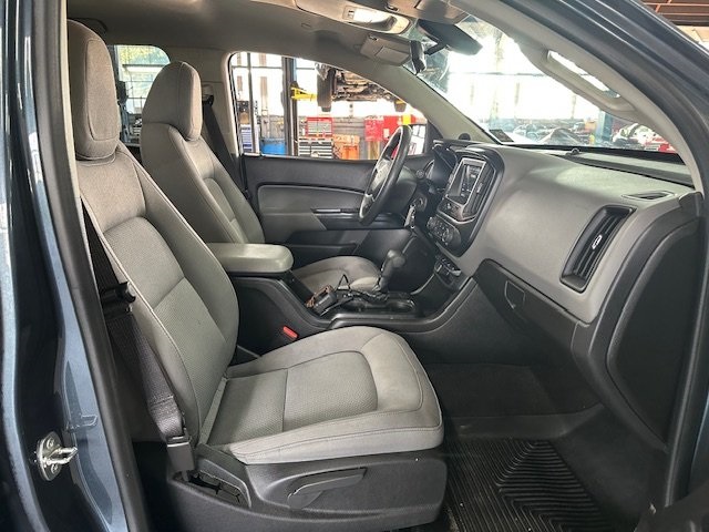 2019 Chevrolet Colorado Work Truck photo 11
