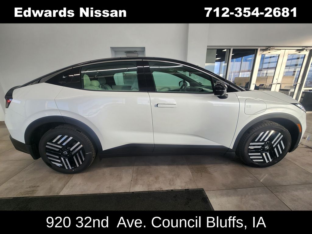 2026 Nissan LEAF SV+'s photo