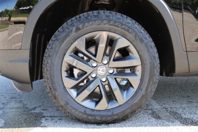 2025 Honda Ridgeline Sport photo 3