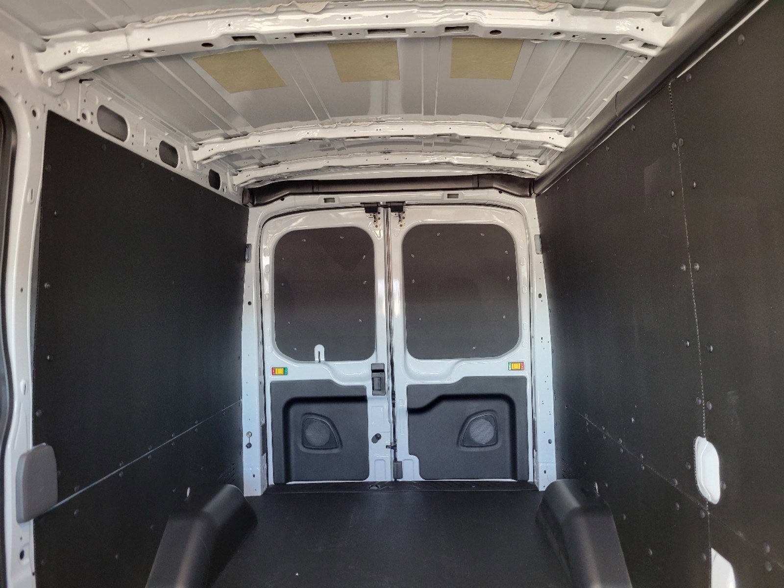 2024 Ford Transit photo 14