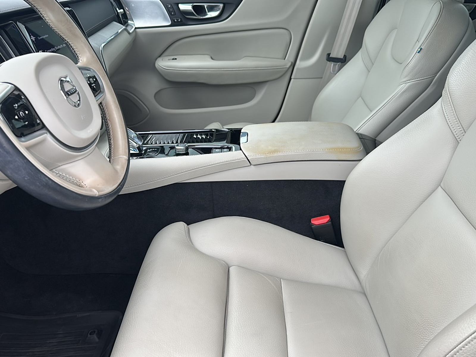 2022 Volvo S60 Recharge T8 Inscription photo 3