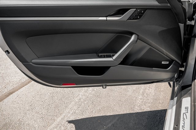 2025 Porsche 911 S photo 11