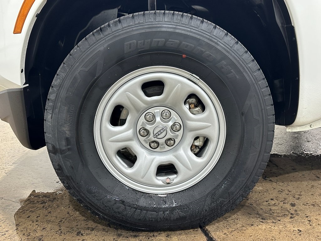 2024 Nissan Frontier S photo 3