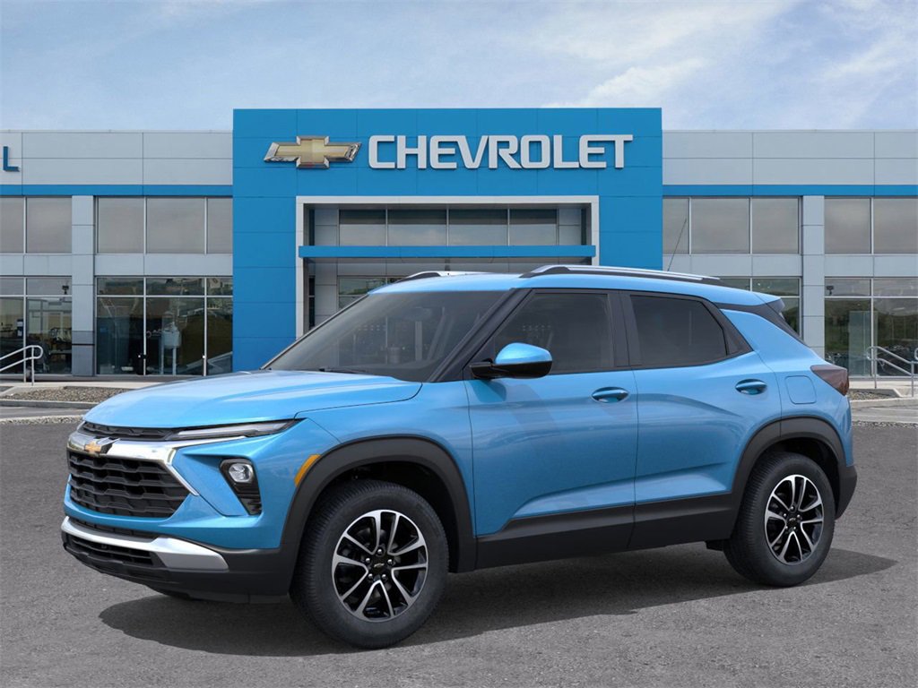 2026 Chevrolet Trailblazer LT photo 2