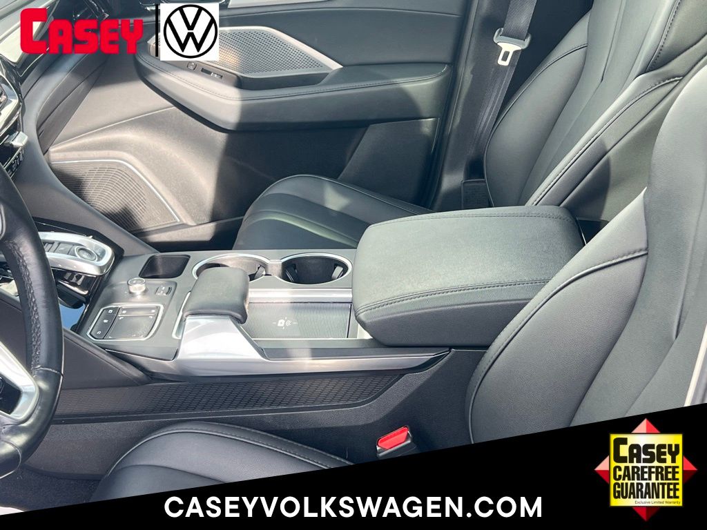 2023 Acura MDX Base's photo