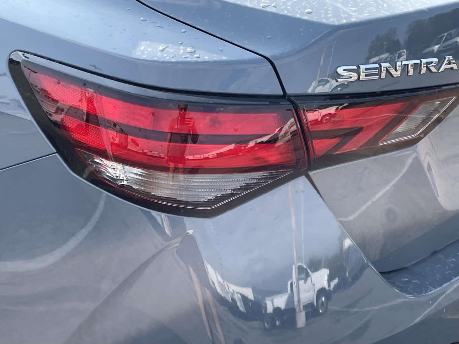 2025 Nissan Sentra SV photo 10