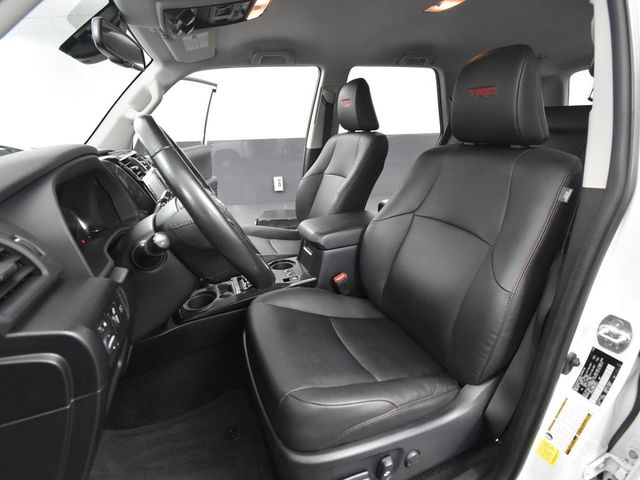2024 Toyota 4Runner TRD Off-Road Premium photo 24