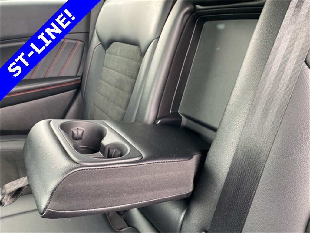 2024 Ford Edge ST photo 25
