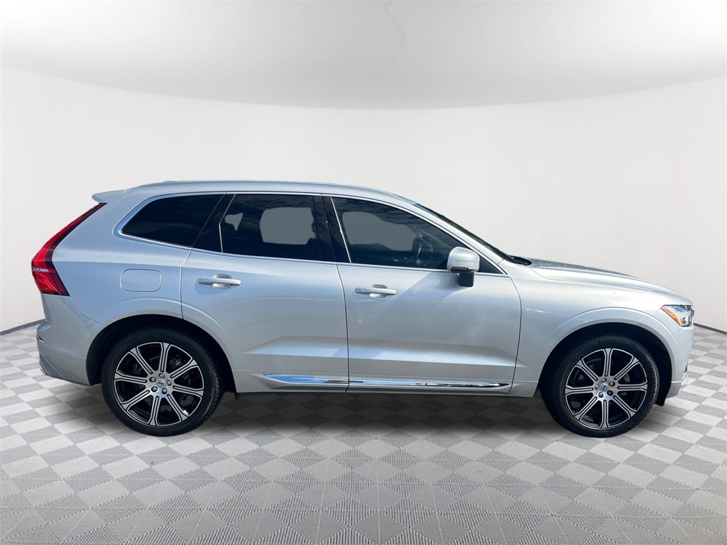 2020 Volvo XC60 T5 Inscription photo 4