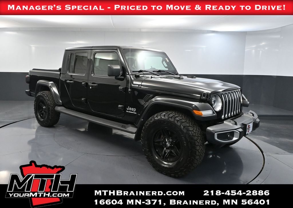 2020 Jeep Gladiator Overland's photo