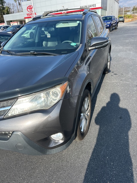 2015 Toyota RAV4 Limited's photo