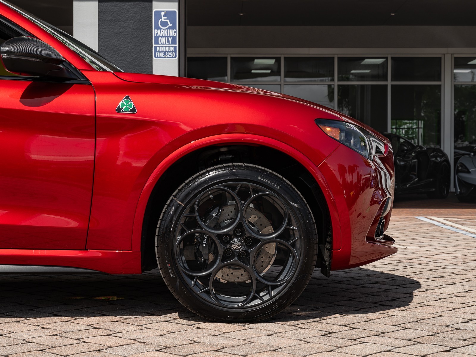 2024 Alfa Romeo Stelvio Quadrifoglio photo 27