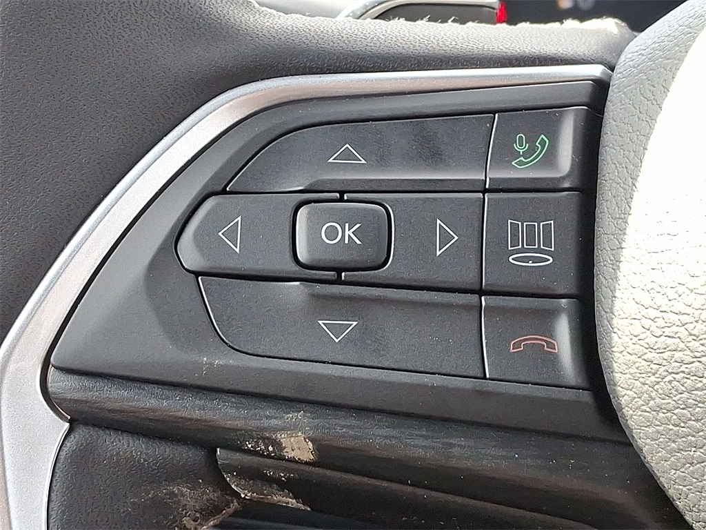 2025 Jeep Grand Cherokee Laredo X photo 16