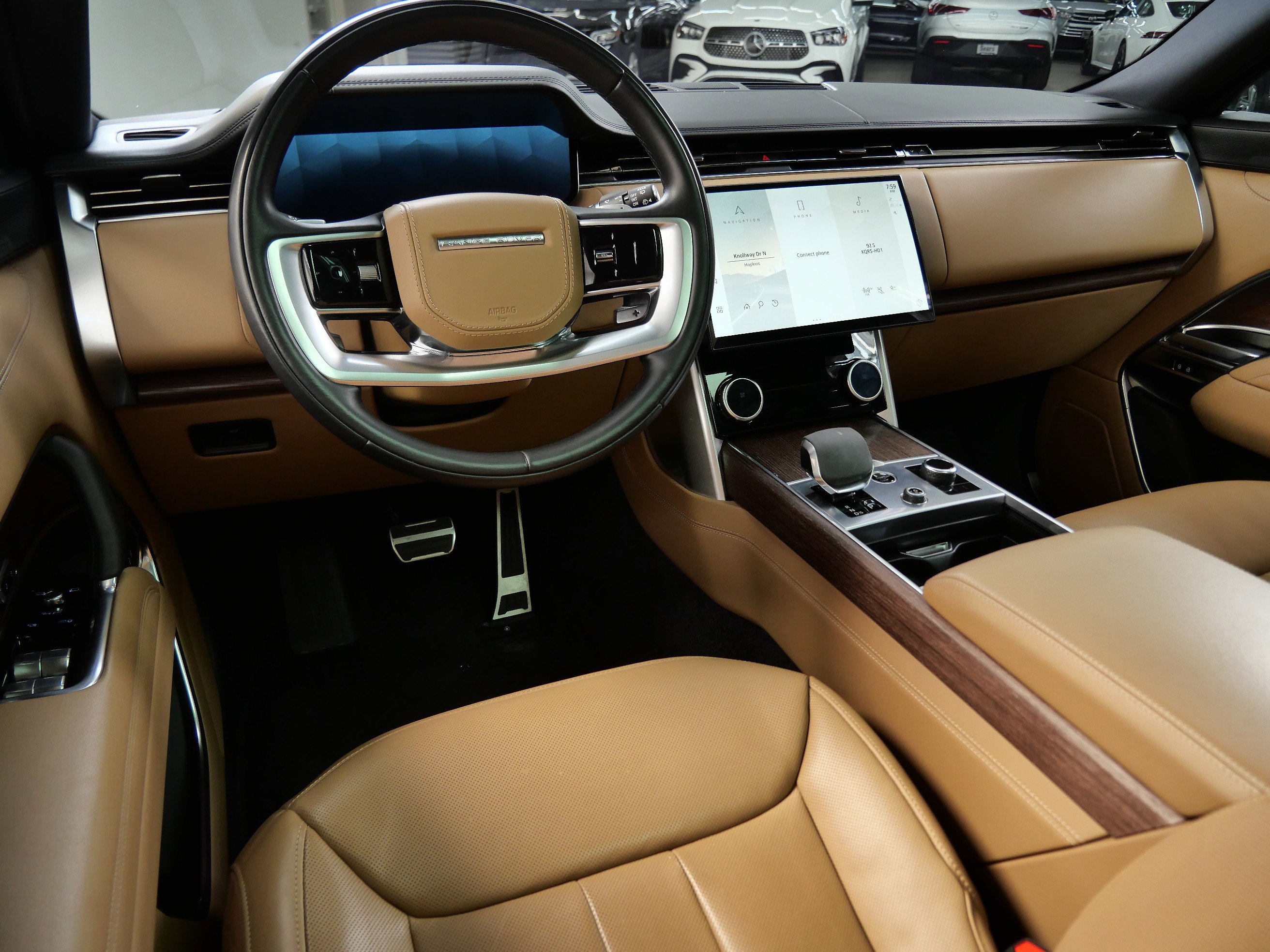 Used 2023 Land Rover Range Rover SE with VIN SALKP9FU4PA013334 for sale in Minnetonka, Minnesota