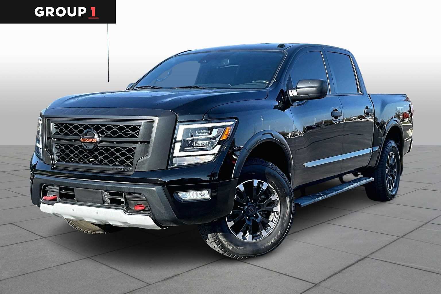 2021 Nissan Titan PRO-4X's photo