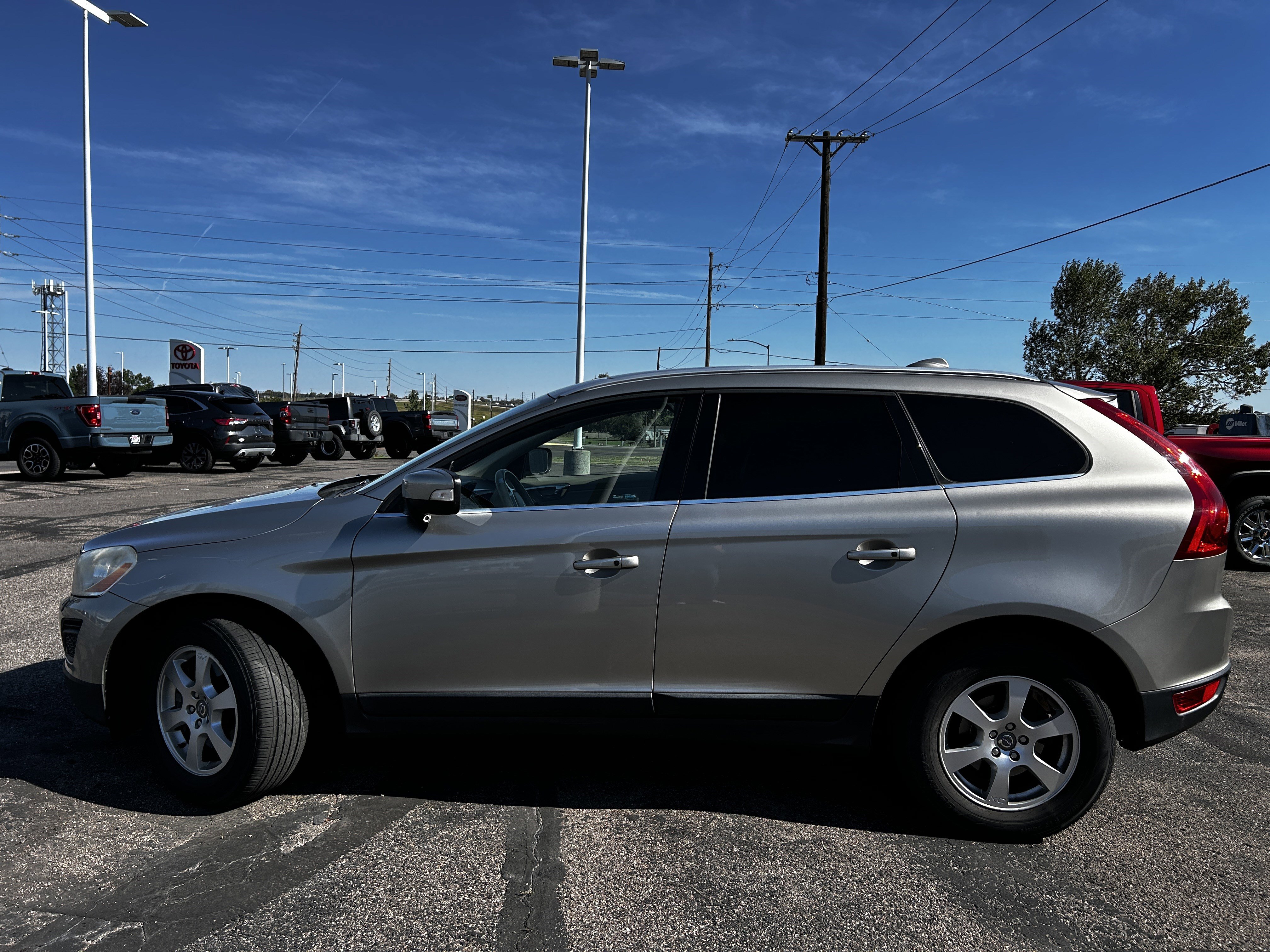 Used 2012 Volvo XC60 3.2 with VIN YV4940DZ3C2310962 for sale in Cheyenne, WY