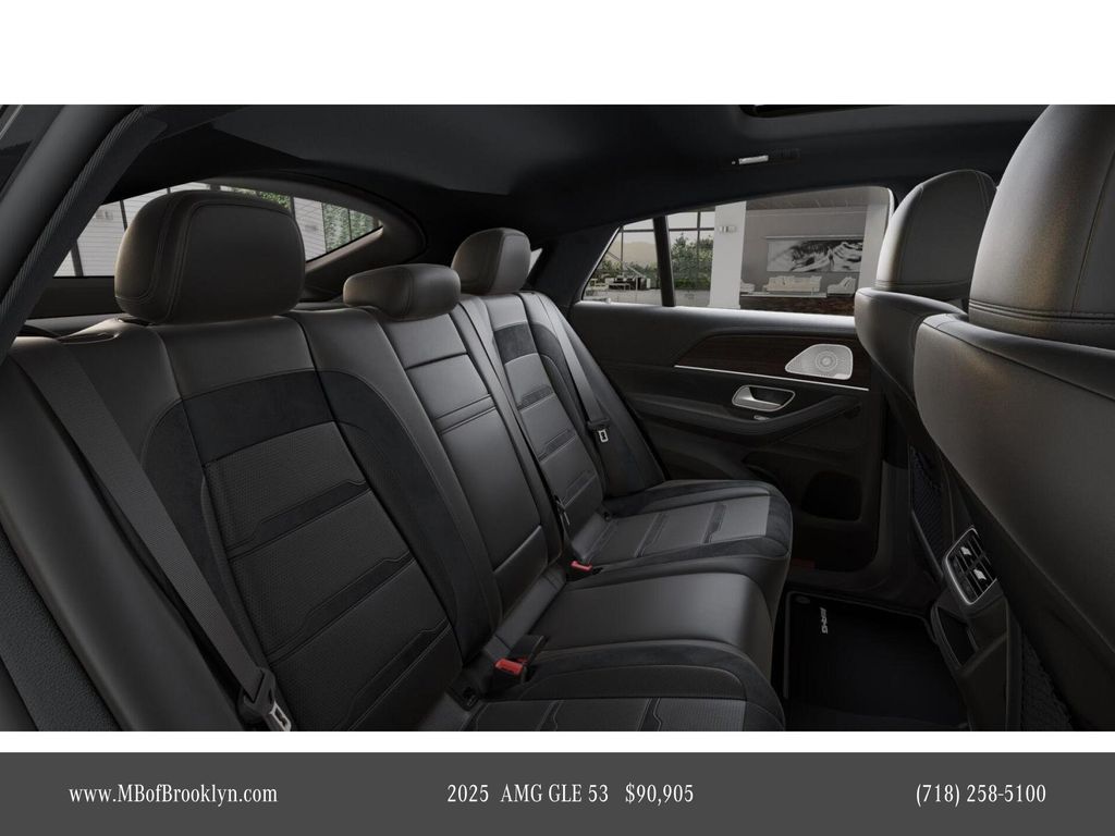 2025 Mercedes Benz GLE 53 AMG photo 4
