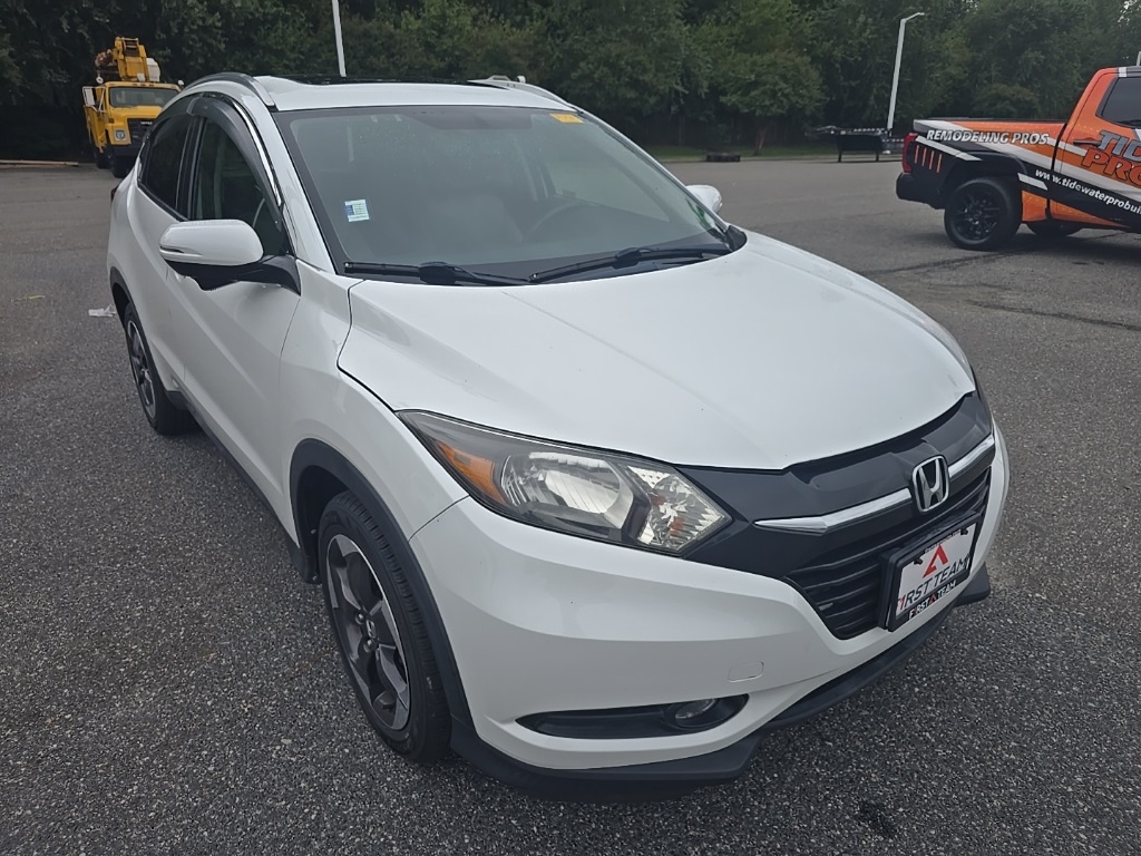 2018 Honda HR-V EX-L photo 3