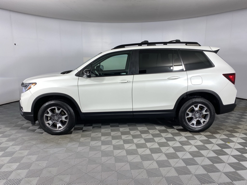 2022 Honda Passport TrailSport photo 16
